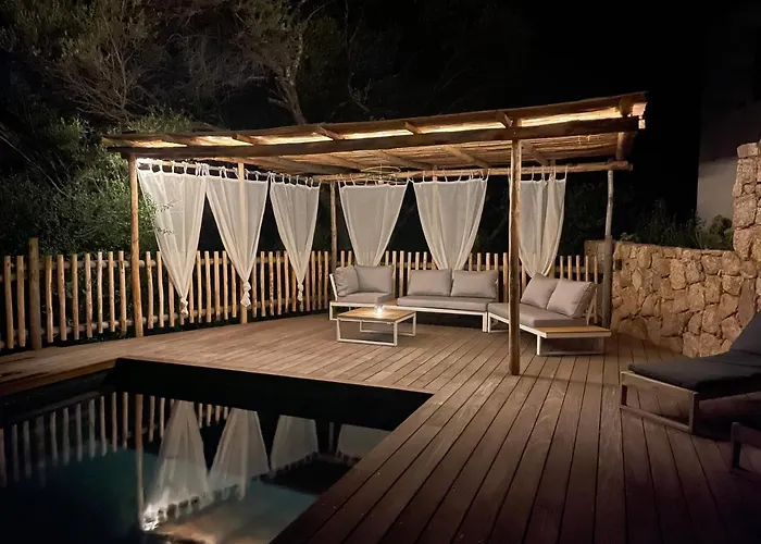 Villa Les Hauts De Capo - Domaine Prive A Proximite De Porto-vecchio *