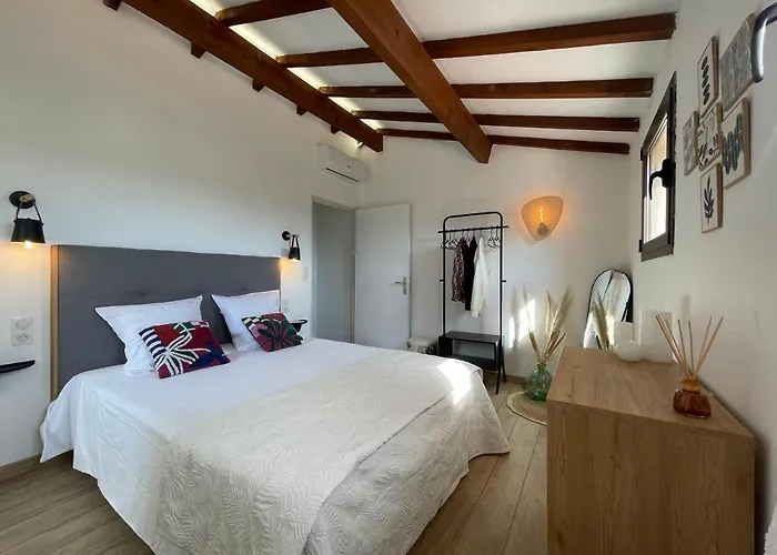 Villa Les Hauts De Capo - Domaine Prive A Proximite De Porto-vecchio *